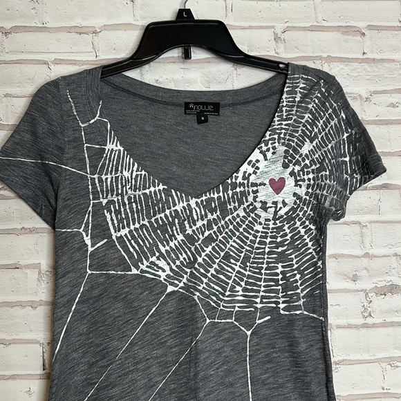 Nollie V-neck T-shirt - Picture 2 of 3